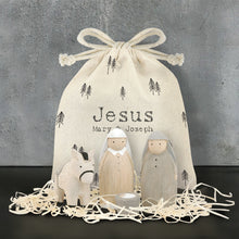 Load image into Gallery viewer, East of India Bagged Jesus, Mary and Joseph Nativity Set