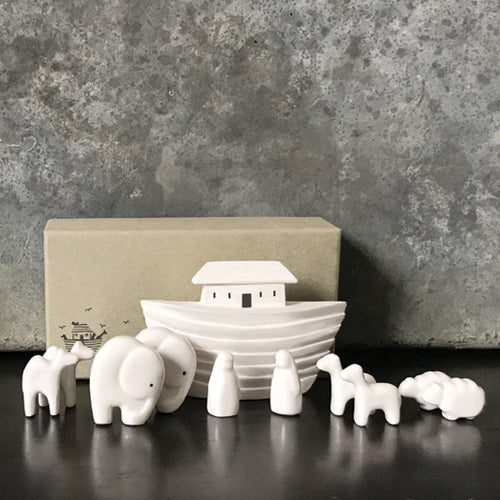East of India Porcelain Miniature Noah's Ark Set