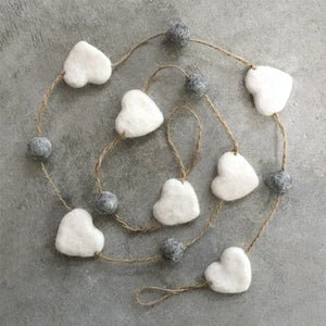 East of India White Felt Heart Garland