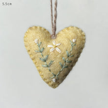 Load image into Gallery viewer, Hand Embroidered Felt Folkart Style Hanging Heart East of India