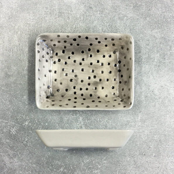 East of India Porcelain Dimpled Spot Soap Dish