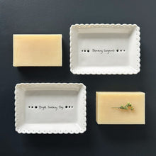 Load image into Gallery viewer, East of India Porcelain White Scallop Edge Soap Dish 'Sunshiny Day'