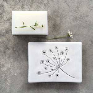East of India Porcelain Off White Soap Dish 'Cow Parsley' Design