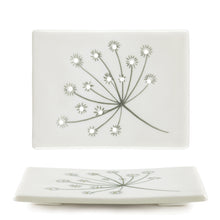 Load image into Gallery viewer, East of India Porcelain Off White Soap Dish &#39;Cow Parsley&#39; Design