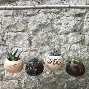 Cream Dotted Coconut Small Hanging Plant Pot