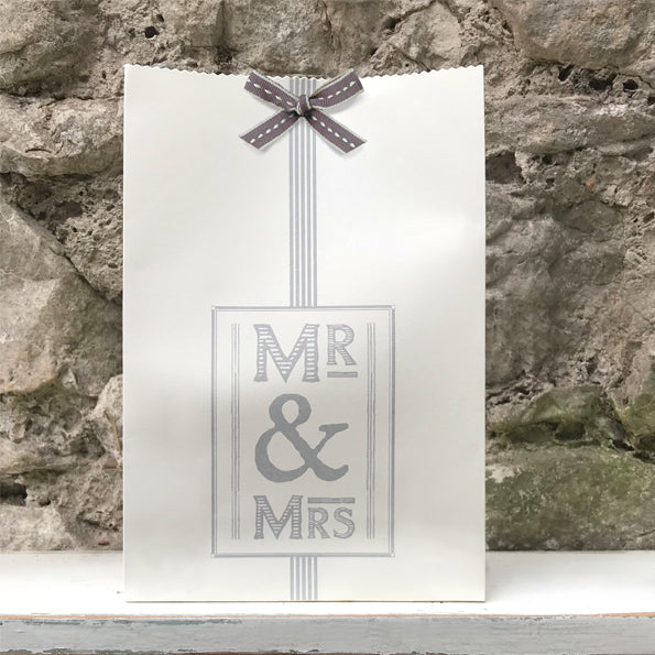 East of India Ribbon Tie Mr & Mrs Wedding Gift Bag