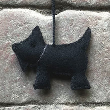 Load image into Gallery viewer, East of India cute Hanging Felt Dog Labrador/Terrier