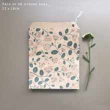 Load image into Gallery viewer, East of India Small Brown Paper Kraft Bags Hydrangea