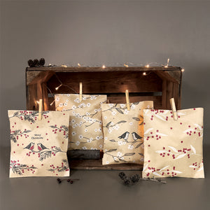 East of India Set of 50 Paper Bags 'Berry Branches'