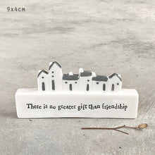 Load image into Gallery viewer, East of India Porcelain Street Scene in a Box &#39;There is no greater gift than friendship&#39;
