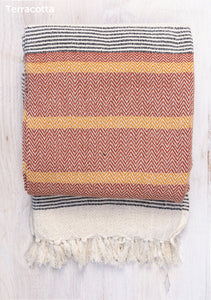 Malabar Handloom Lightweight Cotton Throw/Bedcover with Tassles