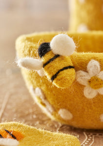 Handmade Felt Bee and Daisy Decorative Bowl Fairtrade