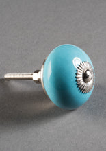 Load image into Gallery viewer, Handmade Ceramic Door/Drawer Knob Faitrade
