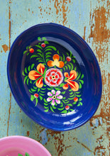Load image into Gallery viewer, Fairtrade Hanpainted Kashmiri Trinket Dish