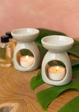 Load image into Gallery viewer, Fairtrade Ceramic Oil Burner White