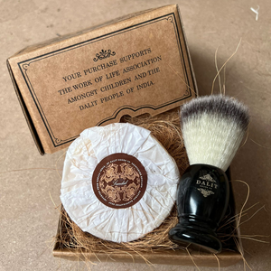 Men’s Sandalwood Shaving Soap with Brush Set