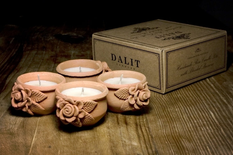 Box of 4 Dalit Candles with Rose Detail | Original Scent – Sravanthi